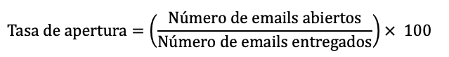 Ejemplo de fórmula para calcular la tasa de apertura en email marketing.