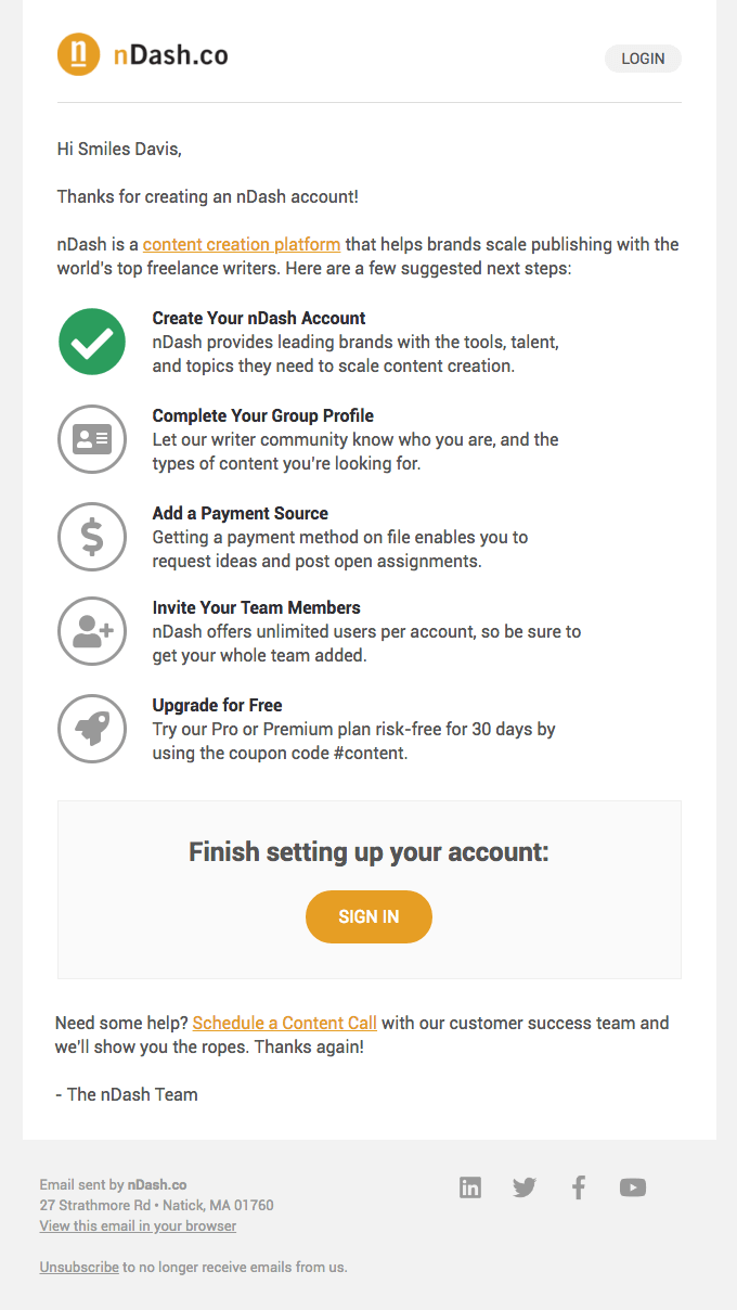 Email de bienvenida de nDash.co, que incluye una checklist.